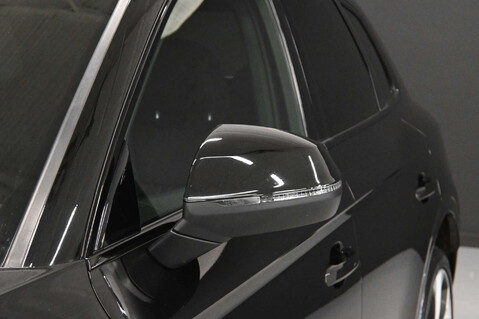 Audi Q5 2.0 Q5 S Line Edition 1 40 TDI MHEV Quattro Semi-Auto 4WD 5dr 40