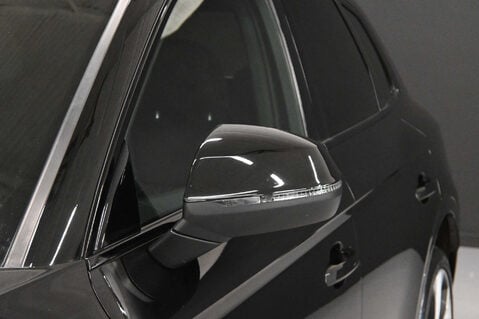 Audi Q5 2.0 Q5 S Line Edition 1 40 TDI MHEV Quattro Semi-Auto 4WD 5dr 40