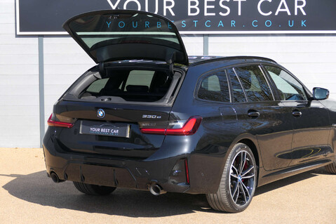 BMW 3 Series M SPORT AUTO 14
