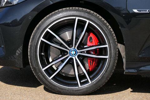 BMW 3 Series M SPORT AUTO 9