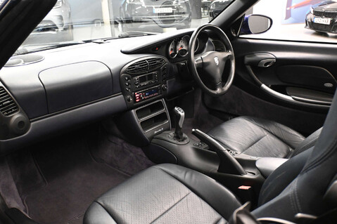 Porsche Boxster 3.2 Boxster S 2dr 21
