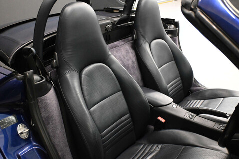 Porsche Boxster 3.2 Boxster S 2dr 33