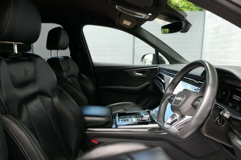 Audi Q7 3.0 Q7 Black Edition 45 TDI MHEV Quattro Auto 4WD 5dr 20