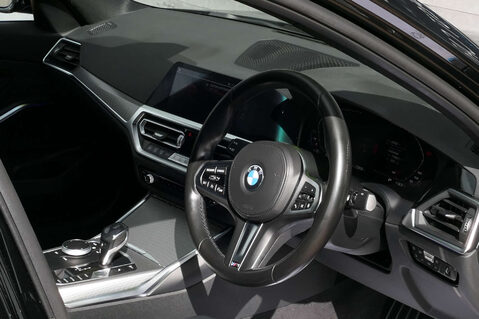 BMW 3 Series 2.0 318d M Sport MHEV Auto 4dr 4
