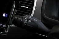Volvo XC90 2.0 XC90 R-Design Pro B6 MHEV AWD Auto 4WD 5dr 28