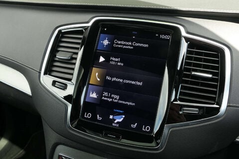 Volvo XC90 2.0 XC90 R-Design Pro B6 MHEV AWD Auto 4WD 5dr 43