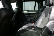 Volvo XC90 2.0 XC90 R-Design Pro B6 MHEV AWD Auto 4WD 5dr 41