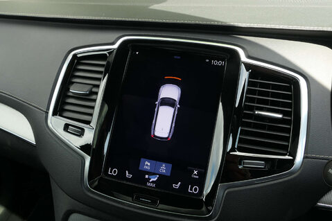 Volvo XC90 2.0 XC90 R-Design Pro B6 MHEV AWD Auto 4WD 5dr 42