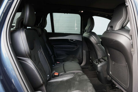Volvo XC90 2.0 XC90 R-Design Pro B6 MHEV AWD Auto 4WD 5dr 34