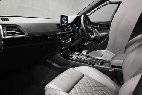 Audi Q5 2.0 Q5 PHEV Black Edition 50 TFSI E Quattro Semi-Auto 4WD 5dr 11