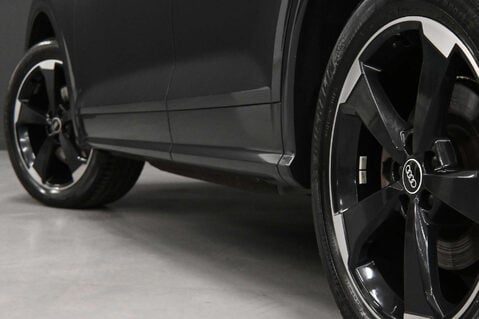 Audi Q5 2.0 Q5 PHEV Black Edition 50 TFSI E Quattro Semi-Auto 4WD 5dr 40