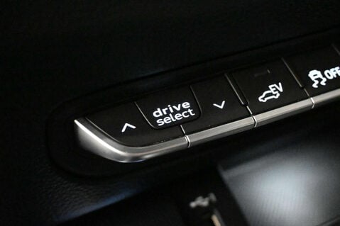 Audi Q5 2.0 Q5 PHEV Black Edition 50 TFSI E Quattro Semi-Auto 4WD 5dr 46