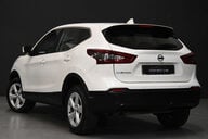 Nissan Qashqai 1.3 Qashqai Acenta Premium DiG-T Semi-Auto 5dr 2