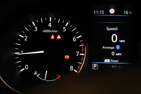 Nissan Qashqai 1.3 Qashqai Acenta Premium DiG-T Semi-Auto 5dr 37