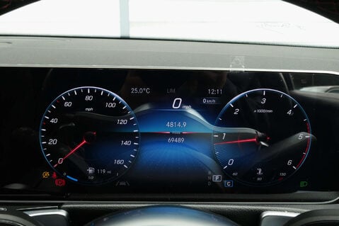 Mercedes-Benz GLB 2.0 GLB 220 AMG Line Premium+ D 4Matic Auto 4WD 5dr 27