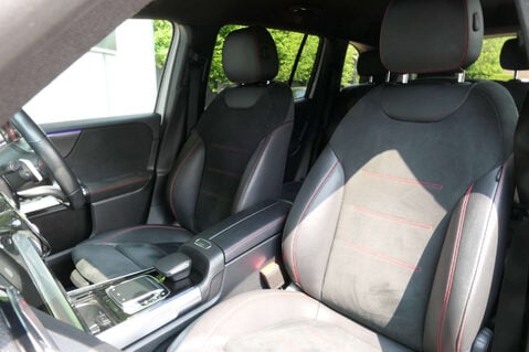 Mercedes-Benz GLB 2.0 GLB 220 AMG Line Premium D 4Matic Auto 4WD 5dr 6