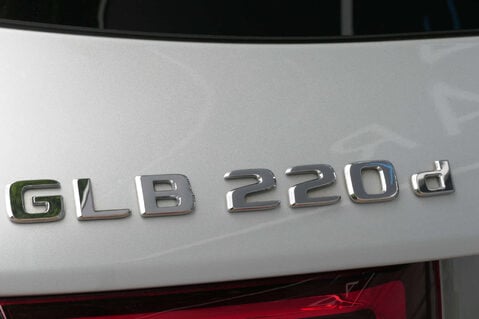 Mercedes-Benz GLB 2.0 GLB 220 AMG Line Premium D 4Matic Auto 4WD 5dr 10