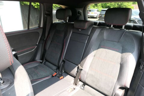 Mercedes-Benz GLB 2.0 GLB 220 AMG Line Premium D 4Matic Auto 4WD 5dr 22