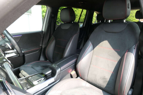 Mercedes-Benz GLB 2.0 GLB 220 AMG Line Premium D 4Matic Auto 4WD 5dr 6