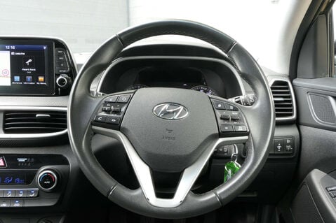 Hyundai TUCSON 1.6 Tucson SE Nav 48v MHEV CRDi 2WD 5dr 4