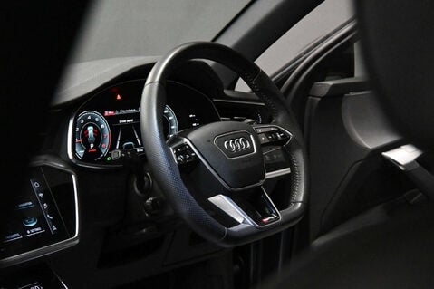 Audi A6 2.0 A6 Black Edition 45 TFSI MHEV Q Semi-Auto 4WD 5dr 5
