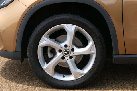 Mercedes-Benz GLA 2.1 GLA 220 Sport Premium+ D 4Matic Auto 4WD 5dr 10