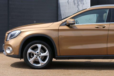Mercedes-Benz GLA 2.1 GLA 220 Sport Premium+ D 4Matic Auto 4WD 5dr 11