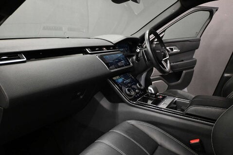 Land Rover Range Rover Velar 2.0 Range Rover Velar R-Dynamic SE D MHEV Auto 4WD 5dr 11