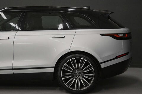 Land Rover Range Rover Velar 2.0 Range Rover Velar R-Dynamic SE D MHEV Auto 4WD 5dr 12