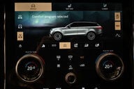 Land Rover Range Rover Velar 2.0 Range Rover Velar R-Dynamic SE D MHEV Auto 4WD 5dr 21