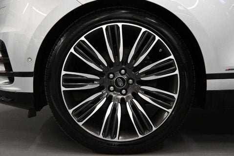 Land Rover Range Rover Velar 2.0 Range Rover Velar R-Dynamic SE D MHEV Auto 4WD 5dr 49