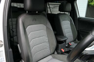 Volkswagen Tiguan 1.5 Tiguan Allspace R-Line Tech TSi Evo Semi-Auto 5dr 4