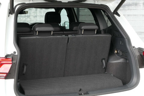 Volkswagen Tiguan 1.5 Tiguan Allspace R-Line Tech TSi Evo Semi-Auto 5dr 17