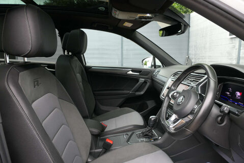 Volkswagen Tiguan 1.5 Tiguan Allspace R-Line Tech TSi Evo Semi-Auto 5dr 19