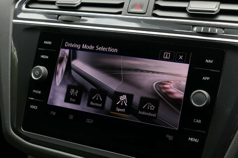 Volkswagen Tiguan 1.5 Tiguan Allspace R-Line Tech TSi Evo Semi-Auto 5dr 34