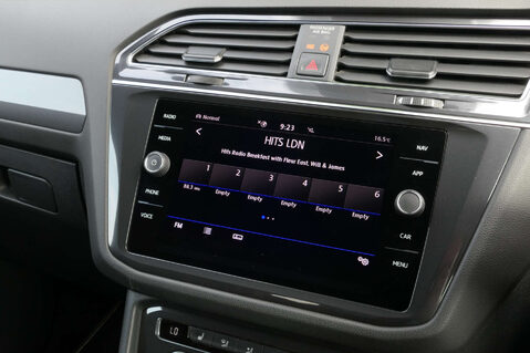 Volkswagen Tiguan 1.5 Tiguan Allspace R-Line Tech TSi Evo Semi-Auto 5dr 42
