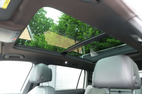Volkswagen Tiguan 1.5 Tiguan Allspace R-Line Tech TSi Evo Semi-Auto 5dr 22
