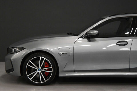 BMW 3 Series 2.0 330e 12kWh M Sport Touring 5dr Petrol Plug-in Hybrid Auto Euro 6 (s/s) 10