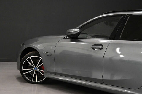 BMW 3 Series 2.0 330e 12kWh M Sport Touring 5dr Petrol Plug-in Hybrid Auto Euro 6 (s/s) 16