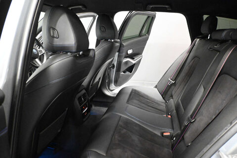 BMW 3 Series 2.0 330e 12kWh M Sport Touring 5dr Petrol Plug-in Hybrid Auto Euro 6 (s/s) 17