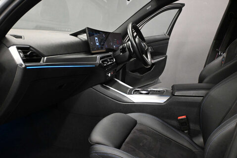 BMW 3 Series 2.0 330e 12kWh M Sport Touring 5dr Petrol Plug-in Hybrid Auto Euro 6 (s/s) 38