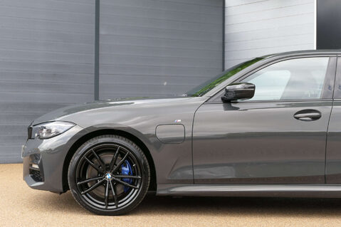 BMW 3 Series 2.0 330e M Sport Professional Edition Auto 4dr 10