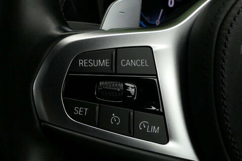 BMW 3 Series 2.0 330e 12kWh M Sport Pro Edition Saloon 4dr Petrol Plug-in Hybrid Auto Eu 40
