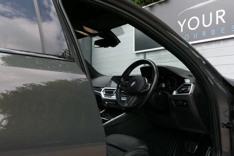BMW 3 Series 2.0 330e 12kWh M Sport Saloon 4dr Petrol Plug-in Hybrid Auto Euro 6 (s/s) ( 20