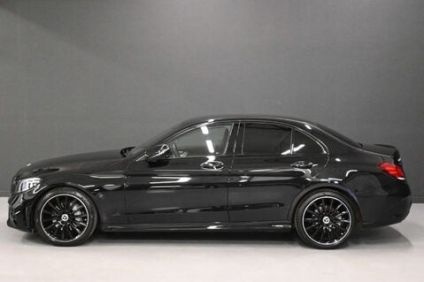 Mercedes-Benz C Class 2.0 C 220 AMG Line Night Edition Premium D Auto 4dr 9