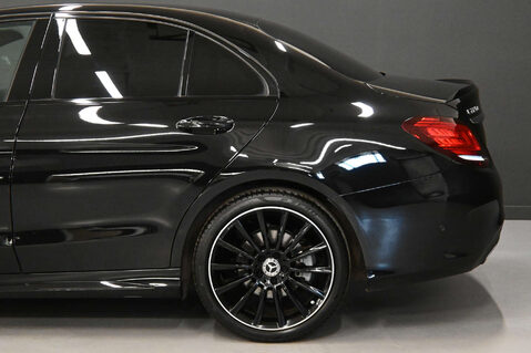 Mercedes-Benz C Class 2.0 C 220 AMG Line Night Edition Premium D Auto 4dr 13