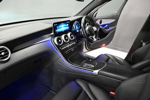 Mercedes-Benz GLC 2.0 GLC 220 D 4Matic AMG Line Premium Auto 4WD 5dr 37