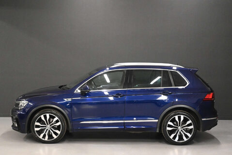 Volkswagen Tiguan 2.0 Tiguan R-Line TDI BlueMotion Technology 4Motion Semi-Auto 4WD 5dr 8
