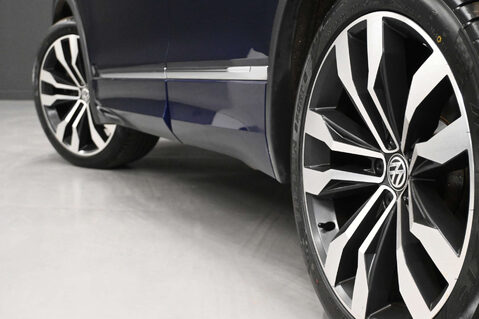 Volkswagen Tiguan 2.0 Tiguan R-Line TDI BlueMotion Technology 4Motion Semi-Auto 4WD 5dr 11