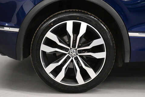 Volkswagen Tiguan 2.0 Tiguan R-Line TDI BlueMotion Technology 4Motion Semi-Auto 4WD 5dr 33
